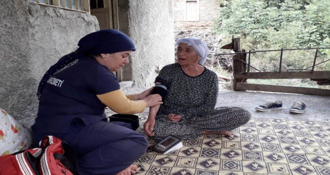 Gazipaşa Belediyesi Evde Sağlık Ve Bakım Hizmeti İle Gönüllere Giriyor