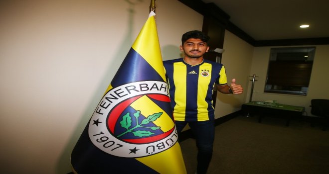 Fenerbahçe Deniz Yılmaz İle Sözleşme İmzaladı
