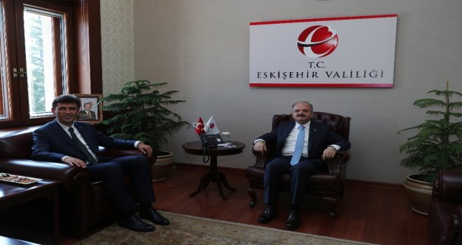 Vali Çakacak, Ak Parti İl Başkanı Çalışkanı Kabul Etti