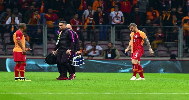 Galatasarayda Serdar Ve Feghouli Sakatlandı