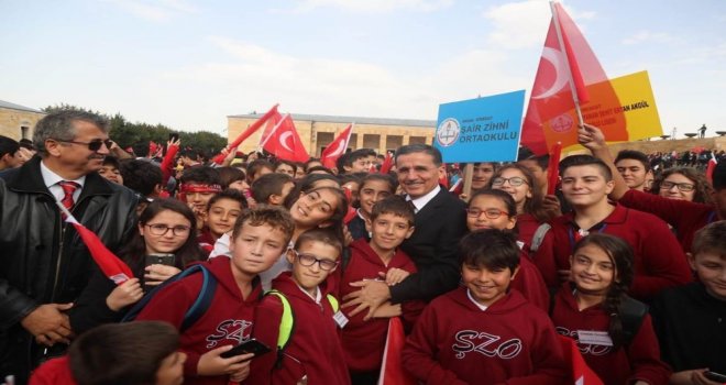 Ankaranın Başkent Oluşunun 95. Yıl Dönümü Kutlamaları Anıtkabir Ziyareti İle Başladı