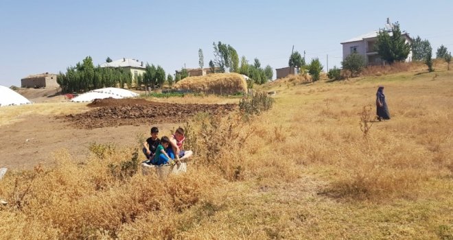 Kanalizasyon Suyu Tehlike Saçıyor