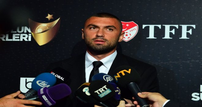 Burak Yılmaz: Transfer Konuları Kapandı, Gitti