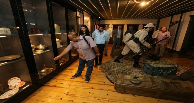 I “Atatürk İle Bir Gün” Müzesi