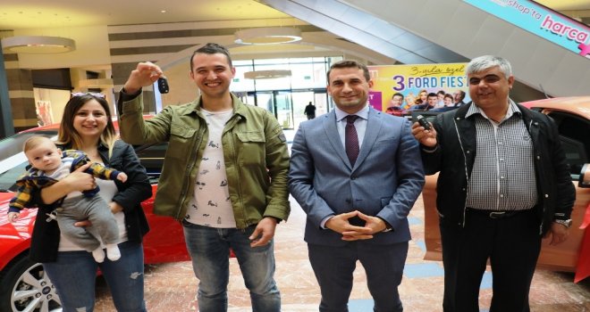 Forum Diyarbakır Talihlileri Otomobillerini Teslim Aldı