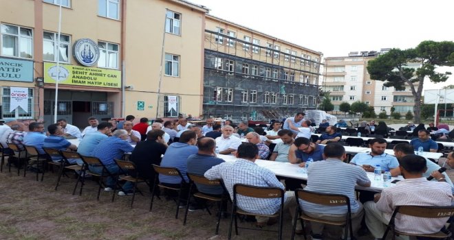 İmam Hatipliler Derneği Mezunlar Günü Programı Düzenlendi