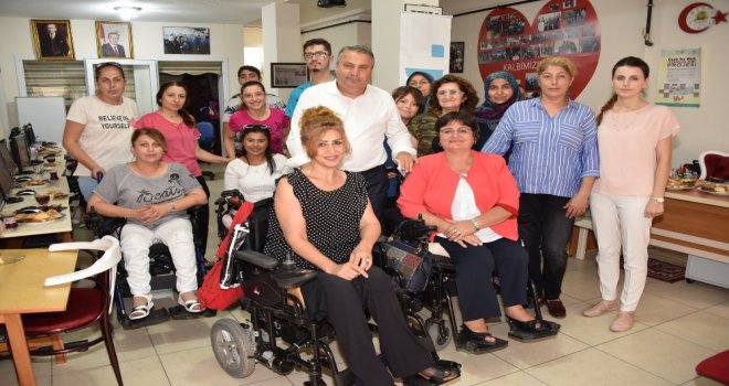 Başkan Çerçi, Bedensel Engellilerle Buluştu