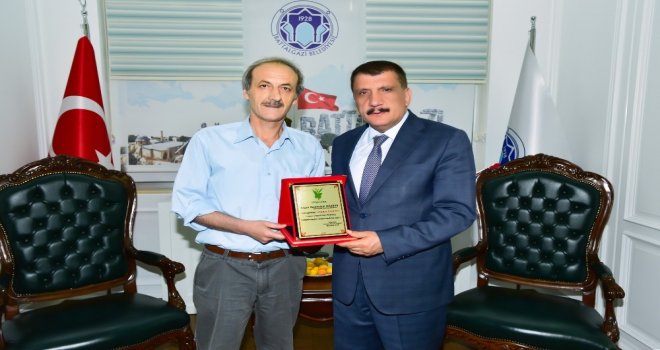 Gürkana Teşekkür Plaketi