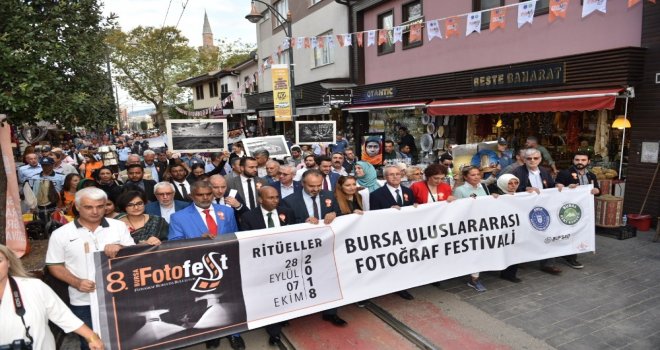 Hayata Vizörden Baktıran Festival Başladı