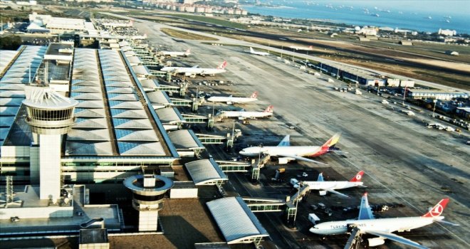 Atatürk Havalimanı İlk 6 Ayda 32 Milyon Yolcu Ağırladı