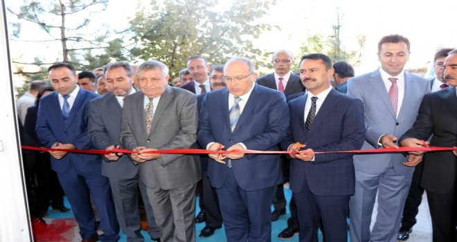Türkiyenin 11. Millet Kıraathanesi Nevşehirde Açıldı