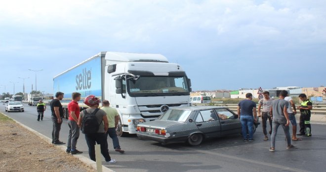 Tırın 60 Metre Sürüklediği Otomobilde Kimsenin Burnu Kanamadı