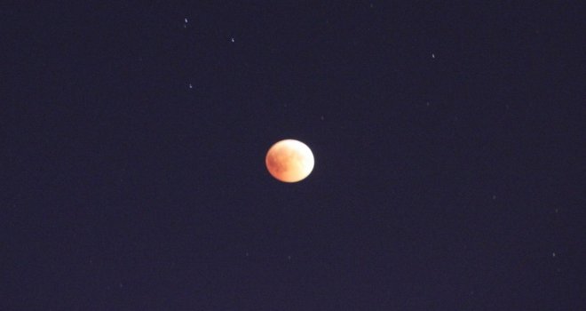 Şanlıurfada Kanlı Ay Tutulması