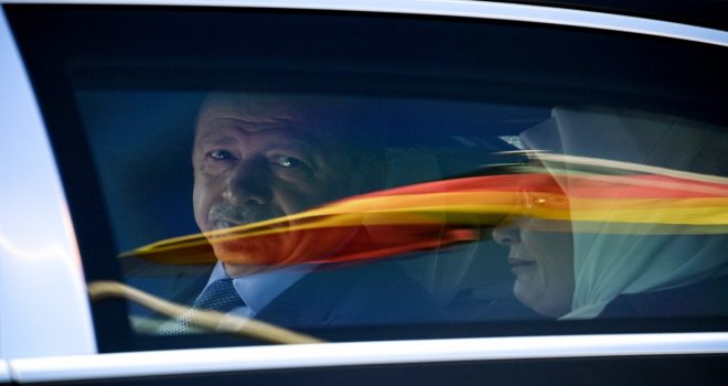 Almanyada Cumhurbaşkanı Erdoğana Sıcak Karşılama