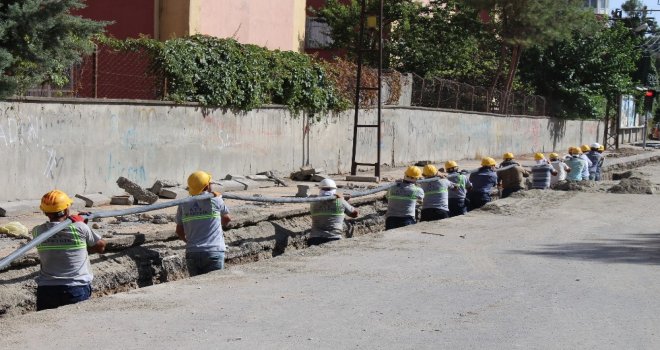 Dicle Elektrik, Fatih Mahallesinin Çehresini Güzelleştiriyor