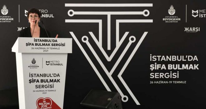 İSTANBUL'UN METROLARINDA SIRA DIŞI BİR SERGİ MEKANI