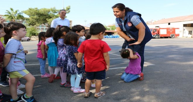 Büyükşehirin Minik İtfaiyecileri