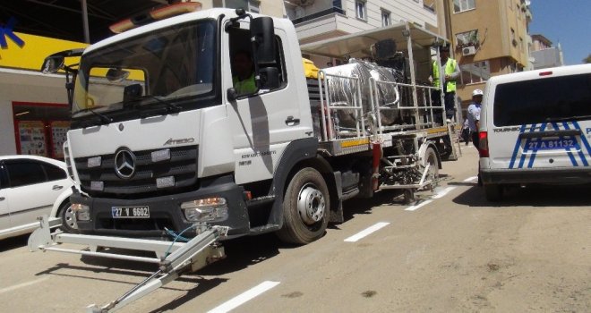 İslahiye De Asvaltlan Yollarda Yol Çizgi Çalışması Yapıldı