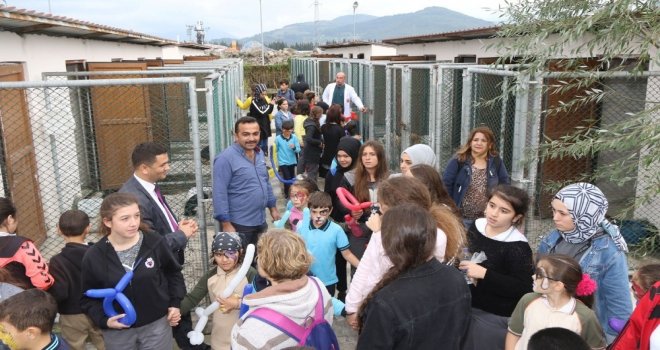 Hayvanseverler Barınağı Gezdi