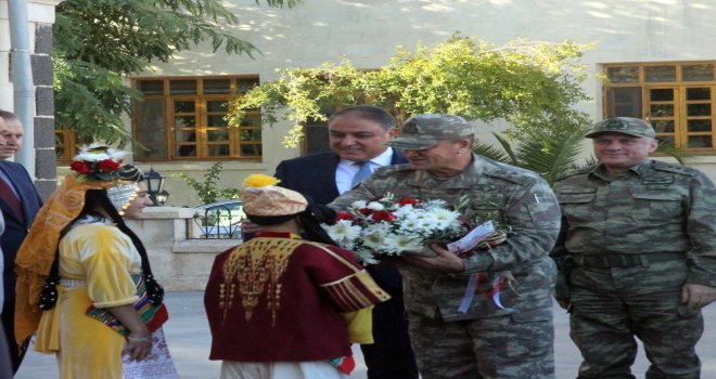 2İnci Ordu Komutanı Orgeneral Temelden, Kilis Valisine Veda Ziyareti