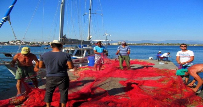 Didimli Balıkçılar Vira Bismillah Diyor
