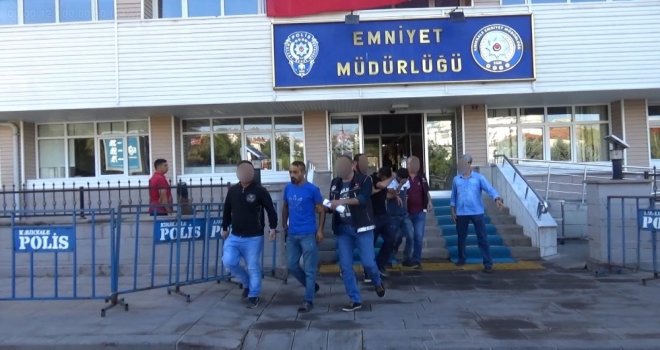 Uyuşturucu Satıcılarına Eş Zamanlı Operasyon: 4 Tutuklama