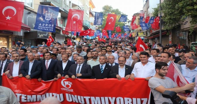 Dündar: 15 Temmuzu Unutmayacağız, Unutturmayacağız