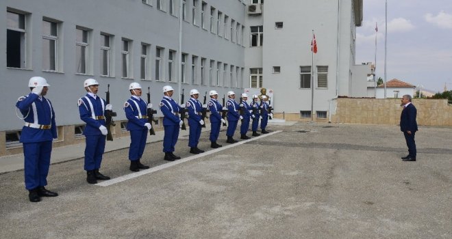 Vali Akın: Milletin Refahı İçin Jandarma Teşkilatına Önemli Görev Düşüyor