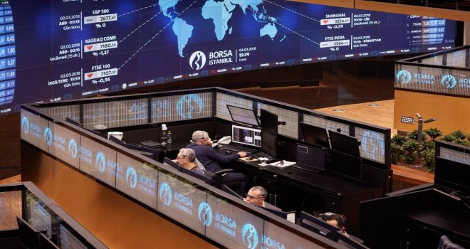 Borsa İlk Yarıda Düştü