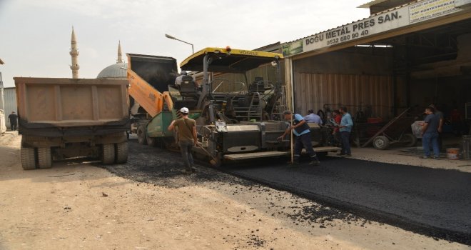 Diyarbakır Büyükşehir Belediyesi Asfalt Çalışmalarını Sürdürüyor