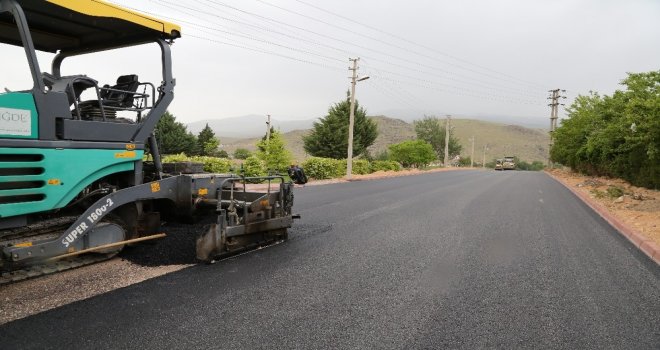 Niğde Belediyesi 5 Ayda 40 Bin Ton Asfalt Sererek Rekor Kırdı