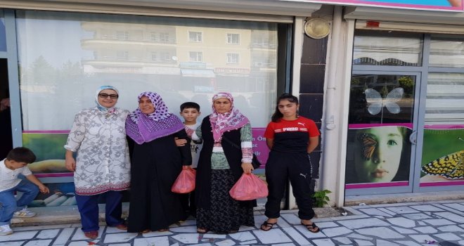 Gerçekler Dünyasından 83 Aileye Kurban Yardımı