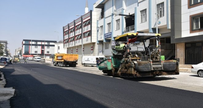 Şahinbeyte Asfalt Çalışmaları Tüm Hızı İle Sürüyor