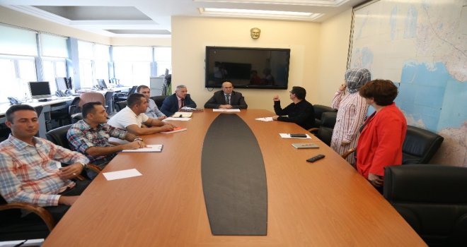 İzmir Valiliğinde Fırtınaya Karşı Acil Toplantı