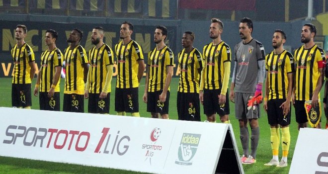 Spor Toto 1. Lig: İstanbulspor: 3 - Giresunspor: 1