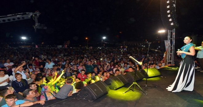 Mersinde İncir Şöleni Coşkuyla Kutlandı