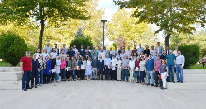 Saü Mühendislik Fakültesi Değerlendirme Çalıştayı Düzenledi