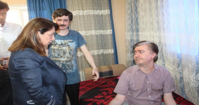 Milletvekili Günay Ms Hastasına Verdiği Sözü Tuttu