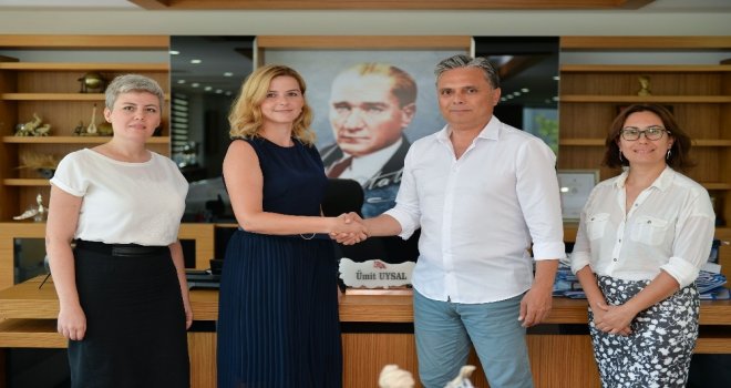 Başkan Uysal: “Çalışan Annelerin Yanındayız”