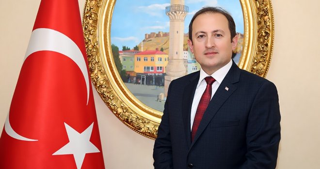 Vali Pehlivanın 15 Temmuz Şehitlerini Anma, Demokrasi Ve Milli Birlik Günü Mesajı