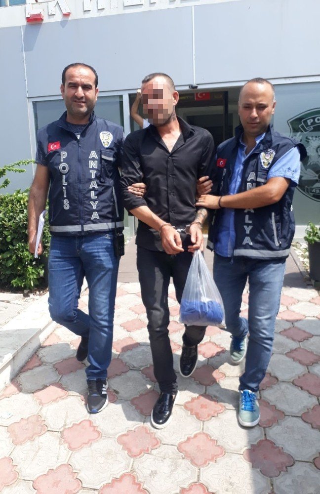 Antalyada İş Yeri Hırsızı 2 Hafta Sonra Yakalandı