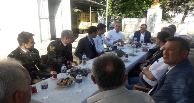 Çaycumada Protokol Bayramlaştı