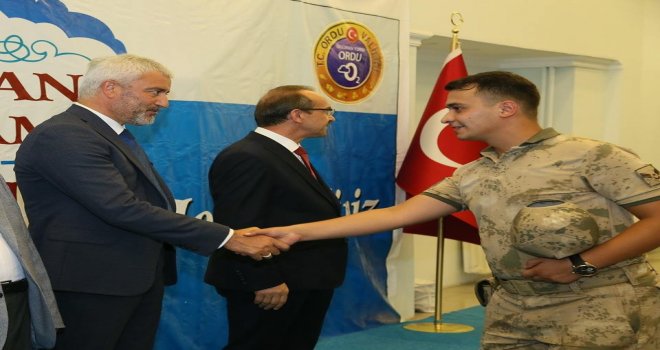 Orduda Halk Bayramlaştı