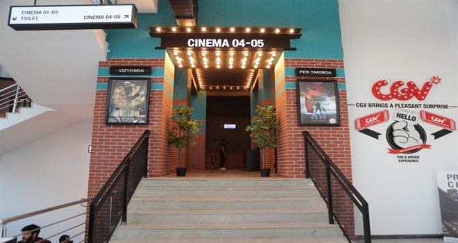 Arnavutköyün İlk Sinema Salonu Açıldı