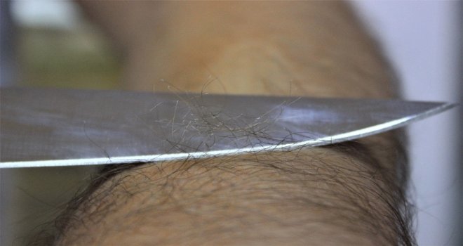 Bursa Bıçaklarıyla Tıraş Bile Yapılıyor