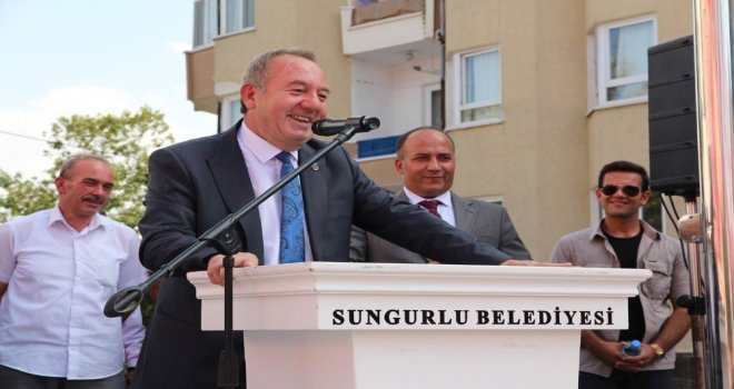 Sungurlu Belediyesi 100 Çocuğu Sevindirdi