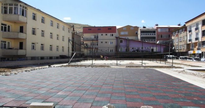 Park Ve Spor Tesislerinin Yapımı Başladı