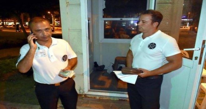 Güvenlikçiler İçi Para Dolu Çantayı Polise Teslim Etti