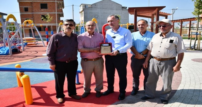 Yeni Mahalleye 2 Dönümlük Park