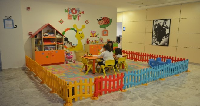 Niloyun Evi Çocuklardan Çok Aileleri Sevindirdi